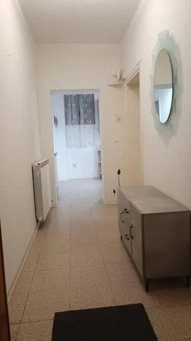 Central Star House Murano 0*,  İtalya